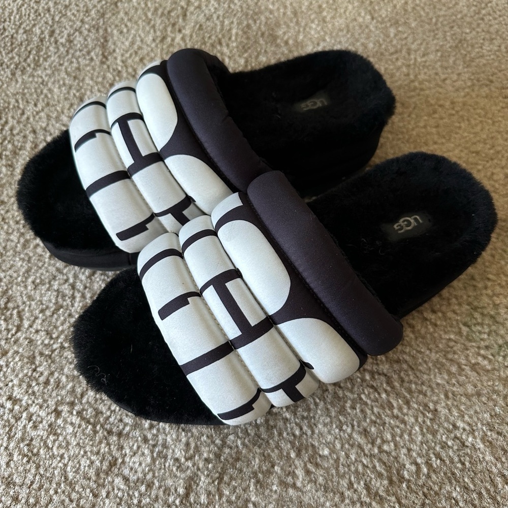 Ugg platform slides